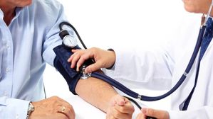 ఏ వయసు ఎలాంటి హెల్త్ చెకప్ చేసుకోవాలో తెలుసా?.. డాక్టర్లు చెబుతున్నది ఇదే!