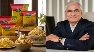 ఒకప్పుడు సైకిల్ పై స్నాక్స్ అమ్మేవాడు..నేడు రూ.5,507 కోట్ల కంపెనీకి ఓనర్..ఇది కదా సక్సెస్ అంటే