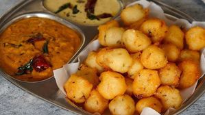 మైదా పిండి లేకుండానే..అప్పటికప్పుడు క్రిస్పీ,క్రంచీ చల్ల పునుగులు..ఎలా చేయాలంటే