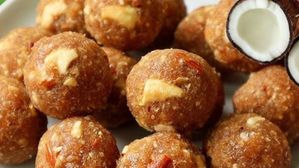 నోట్లే పెట్టుకుంటే కరిగిపోయే కొబ్బరి లడ్డు..ఇంట్లోనే ఈజీగా ఇలా చేసుకోండి