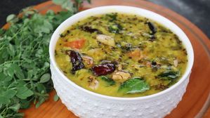 300 రోగాలను నయం చేసే శక్తి..ఆషాడంలో తప్పక తినాల్సిన మునగాకు పప్పు..ఎలా చేసుకోవాలంటే