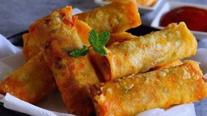 ఇంట్లోనే రెస్టారెంట్ స్టైల్ క్రిస్పీ స్ప్రింగ్ రోల్స్..ఎలా చేసుకోవాలంటే