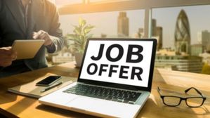 Dream Job: నో బాస్,నో టార్గెట్స్..ఏడాదికి రూ.10 కోట్ల జీతం..వైరల్ జాబ్ ఆఫర్