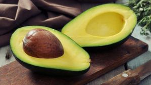 ఆవకాడోను ఇలా తింటేనే ప్రయోజనం..కట్ చేసిన ఆవకాడోను ఇలా చేస్తే ఎక్కువ సమయం ఫ్రెష్ గా!