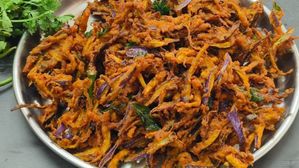 కేటరింగ్ స్టైల్ వంకాయ పకోడీ..టేస్ట్ కి ఎవ్వరైనా ఫిదా అవ్వాల్సిందే..ఎలా చేసుకోవాలంటే..