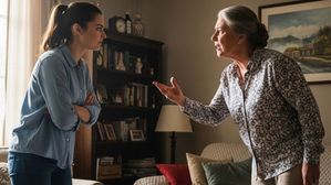 పచ్చని సంసారంలో నిప్పులు..అత్తతో ఎన్నటికీ కోడలు అనకూడని 5 మాటలు