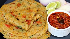 జస్ట్ 10 నిమిషాల్లోనే హెల్తీ,టేస్టీ బ్రేక్ ఫాస్ట్..టమాటో పచ్చడితో తింటే స్వర్గమే..ఎలా చేసుకోవాలంటే..