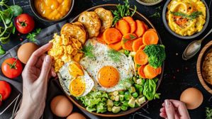 Blood Group Diet: ఏ బ్లడ్ గ్రూప్ వారు ఎలాంటి ఆహారం తీసుకోవాలో చూడండి