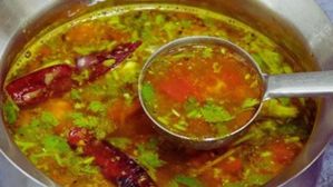 పెళ్లిళ్లలో వడ్డించే స్పెషల్ కళ్యాణ రసం..ఒక్కసారి తిన్నారంటే వదిలిపెట్టరు..ఇంట్లోనే ఇలా చేసుకోండి