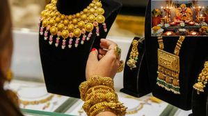 ధనత్రయోదశి 2025: పూజకు సరైన సమయం? బంగారం,వెండి కొనుగోళ్లకు శుభ ఘడియలు ఎప్పుడు? పఠించాల్సిన మంత్రం