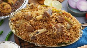 చరిత్ర సృష్టించే రుచి: చిట్టిముత్యాలతో బెస్ట్ మటన్ ధమ్ బిర్యానీ..ఈ స్టైల్ లో చేస్తే వీధిలోకి ఘుమఘుమలు