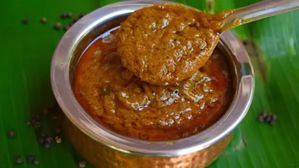 ఇంట్లో కూరగాయలు లేవా? ఒక్క స్పూన్ మిరియాలతో ఘుమఘుమలాడే చెట్టినాడ్ పెప్పర్ కర్రీ