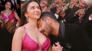 పెళ్లైనా తగ్గని రకుల్..మరీ ఇంత పచ్చిగానా? ఈ వీడియో చూస్తే..