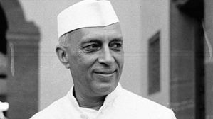 లైంగిక సంక్రమణ వ్యాధితో నెహ్రూ మరణించారా? బట్టలతో ఆయనను ఎందుకు దహనం చేశారు?