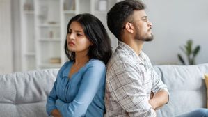 భాగస్వామి మీ మీద అసంతృప్తిగా ఉన్నారని తెలిపే 6 సంకేతాలు