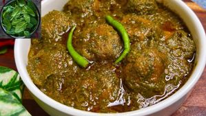 డీప్ ఫ్రై అవసరం లేదు..ఆవిరిపై ఉడికించిన పాలకూర కోఫ్తా కర్రీ.. సూపర్ టేస్ట్!