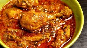 ఆదివారం స్పెషల్..ఘాటైన మసాలాలతో నోరూరించే హైదరాబాదీ చికెన్..దేనిలోకైనా బెస్ట్ కాంబినేషన్