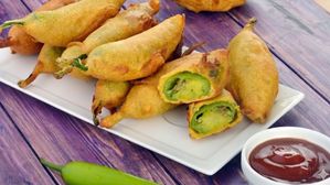 బజ్జీ కాదు.. ఇది మిర్చి వడ..రుచి చూస్తే అస్సలు వదిలిపెట్టరు!