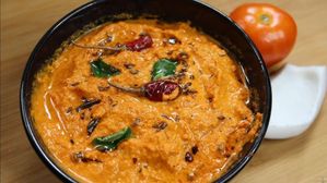  టిఫిన్ ఏదైనా సరే..లొట్టలేయించే టమాటో కొబ్బరి పచ్చడి!