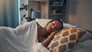 కలలో పాములు,పులులు వెంటాడుతున్నాయా? నిద్రలేవగానే చేయాల్సిన మొదటి పని ఇదే!