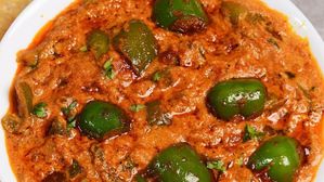 రోటీ నుండి రైస్ వరకు.. అన్నింటికీ సెట్ అయ్యే ఆల్ రౌండర్..ఇలా క్యాప్సికమ్ గ్రేవీ వండితే లొట్టలేసుకుని తింటారు! 