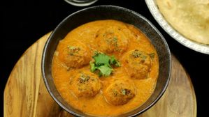 పూరీ, రోటీల్లోకి అదిరిపోయే దమ్ ఆలూ..మీ హోలీ వేడుకలకు స్పైసీ ట్విస్ట్!