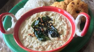 హోటల్ స్టైల్ రాయల్ కొబ్బరి చట్నీ.. ఈ ఒక్క సీక్రెట్ పదార్థం కలిపితే రుచి అదుర్స్!