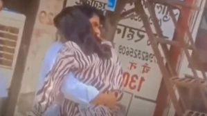 ఒక్క సంఘటన.. ఆ దంపతులను మళ్లీ కలిపింది.. నెటిజన్లను కన్నీళ్లు పెట్టిస్తున్న వీడియో.!