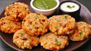 కృష్ణాష్టమి ఉపవాసం ఉంటున్నారా? అయితే నీరసం రానివ్వని ఈ సగ్గుబియ్యం వడలు ట్రై చేయండి!