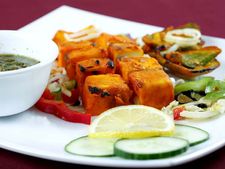 পনির মাখানি টিক্কা টেক্কা দেবে সবাইকে!