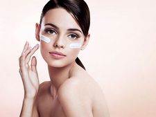 (ছবি) মুখের যেকোনও দাগ তাড়াতে ব্যবহার করুন এই হোম মেড ক্রিম