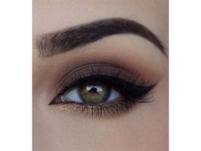 দিওয়ালির জন্য চোখের সহজ মেকআপ!