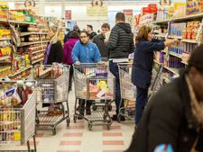 ক্যালোরি নষ্ট করার উদ্ভট উপায়