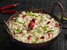  দই ভাত সত্যিই কি উপকারি?