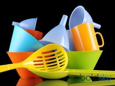 সাবধান: প্লাস্টিক ধীরে ধীরে মেরে ফলছে আমাদের! 