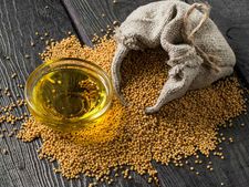 সরষের তেলে রান্না করেন নাকি? 