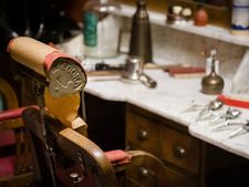 সেলুনে গিয়ে ঘাড়ের মাসাজ করলে কি হতে পারে জানেন?