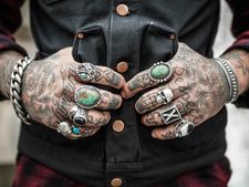 ট্যাটু করলে এই ভয়ঙ্কর রোগের কবলে পড়তে পারেন!