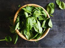 পালং শাক না খেলে কি হতে পারে জানা আছে? 