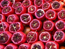 নিয়মিত বেদানা খাওয়া উচিত কি? 