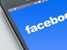 দিনে মাত্র ১ ঘন্টা সোসাল মিডিয়ায় ঘোরাঘুরি করলেই ঘুম যাবে ছুটে! 