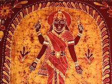 বাড়িতে দেবী লক্ষীর আগমণ ঘটাতে কী কী নিয়ম মেনে চলা উচিত জানা আছে?