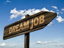 শত চেষ্টা করেও চাকরি পাচ্ছেন না? এই মন্ত্রগুলি পাঠ করা শুরু করুন দেখবেন ঝটপট চাকরি পেয়ে যাবেন!