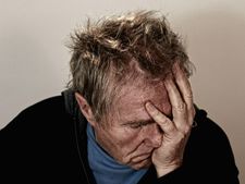 মাইগ্রেনের ব্যাথায় কি খুব কষ্ট পাচ্ছেন? তাহলে দয়া করে কাজে লাগান এই ঘরোয়া পদ্ধতিগুলিকে!