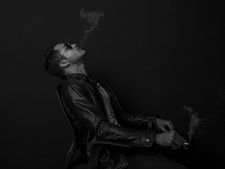 ধূমপান ছাড়তে চান? সাহায্য নিন এই  ঘরোয়া পদ্ধতিগুলির! 