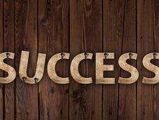 আজ কি নতুন চাকরিতে জয়েনিং? তাহলে এই মন্ত্রগুলি পাঠ করুন দেখবেন সফলতা আসবেই আসবে! 