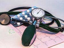 ওয়ার্ল্ড হাইপারটেনশন ডে: ব্লাড প্রেসারের মতো ভয়ঙ্কর রোগের খপ্পরে পরতে না চাইলে নুন খাওয়া কমান!   