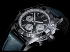 কখনও ভেবে দেখেছেন প্রায় ৯০ শতাংশ মানুষ বাঁহাতে কেন ঘড়ি পরেন? 