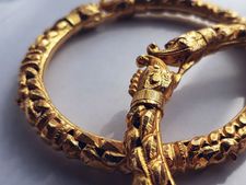 সোনার গয়না পরলে কী কী উপকার পাওয়া যায় জানা আছে? 