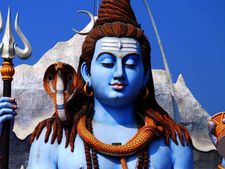 মহা শক্তিশালী এই মন্ত্রটি জপ করলে দেখবেন মনের সব কষ্ট দূর হবে সেই সঙ্গে পূরণ হবে সব স্বপ্ন!